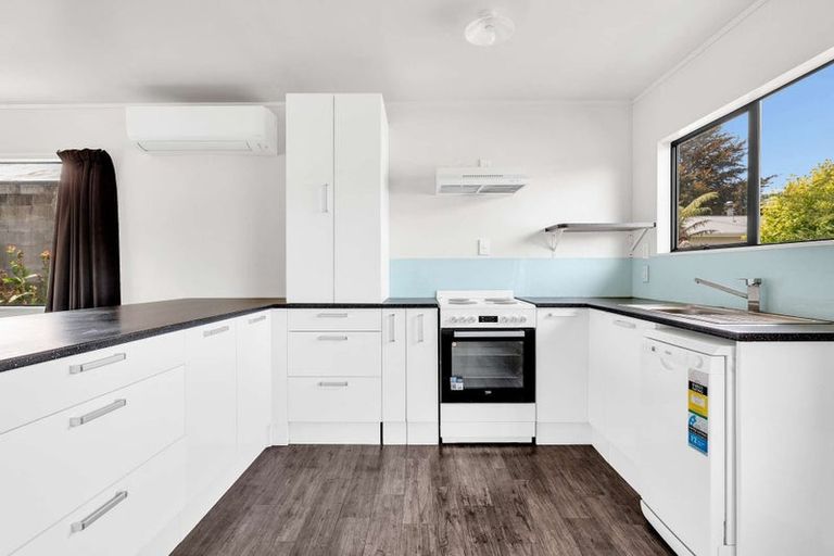 Photo of property in 2/14 John Laughton Place, Whakatane, 3120