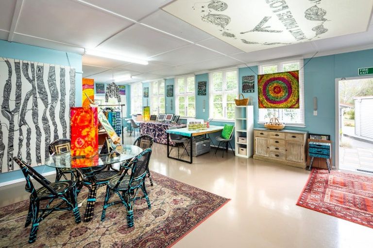 Photo of property in 2087 State Highway 2, Mount Bruce, Masterton, 5881