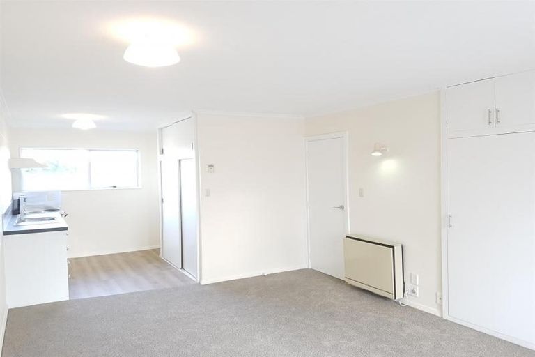 Photo of property in 3/39 Ward Street, Addington, Christchurch, 8024