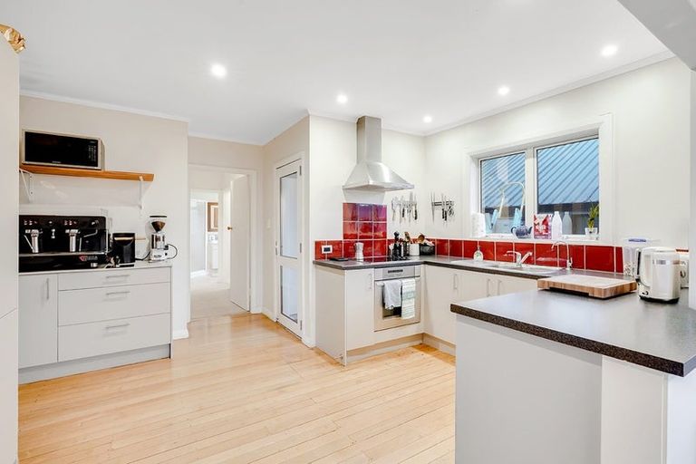Photo of property in 112 Thornton Road, Cambridge, 3434