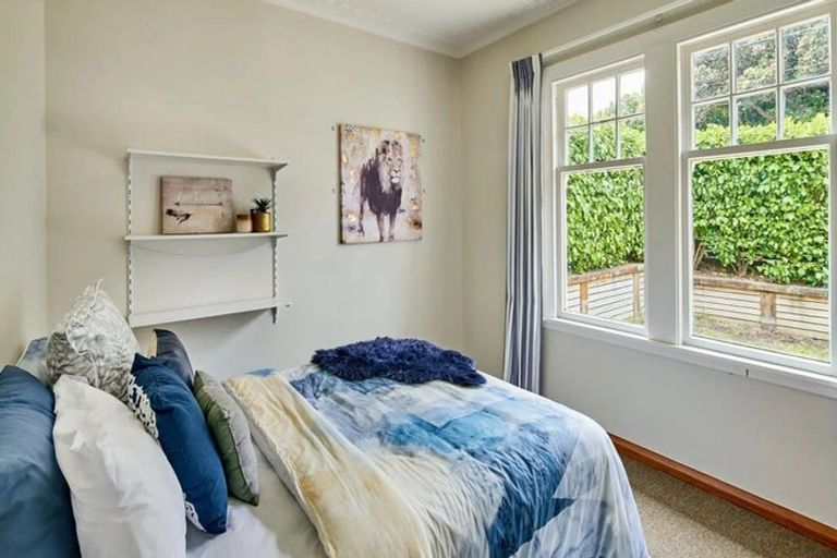 Photo of property in 110 Wexford Road, Miramar, Wellington, 6022