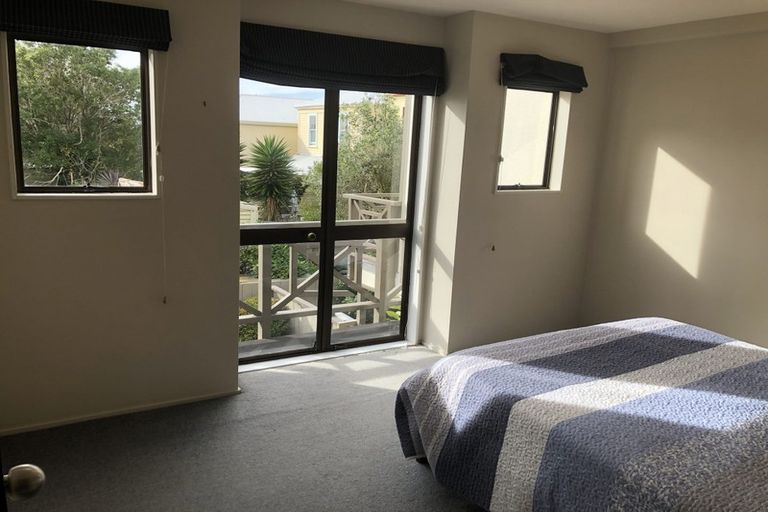 Photo of property in 10 George Street, Thorndon, Wellington, 6011