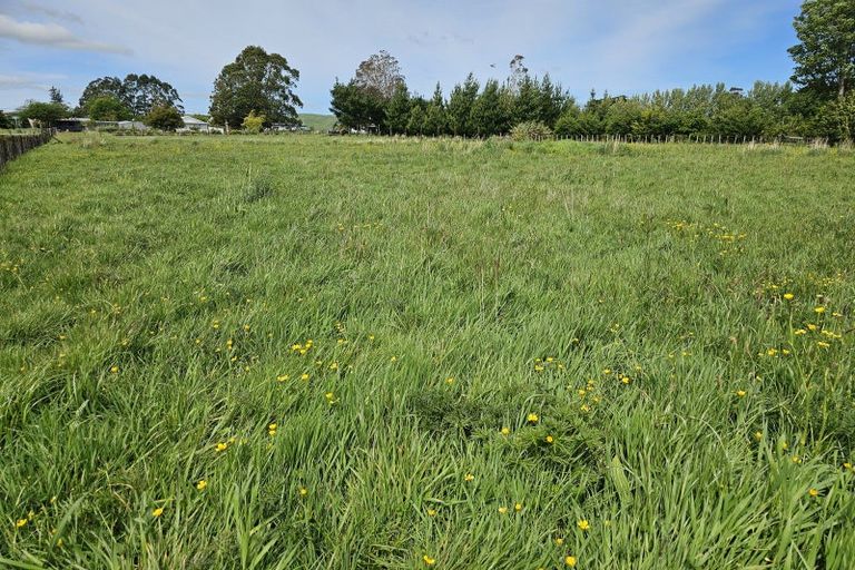 Photo of property in 49 Bright Street, Eketahuna, 4900