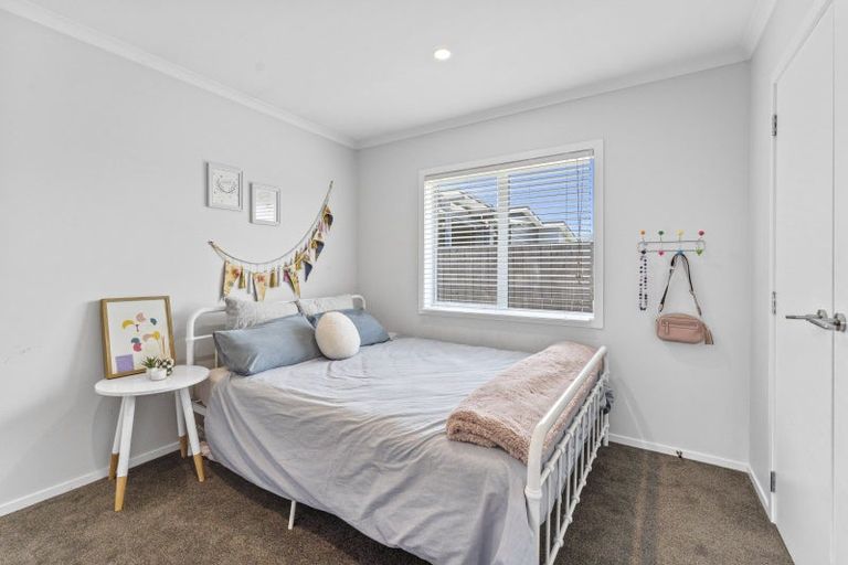 Photo of property in 15 Gallipoli Place, Paraparaumu, 5032