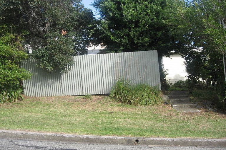 Photo of property in 14 Tangahoe Street, Paekakariki, 5034