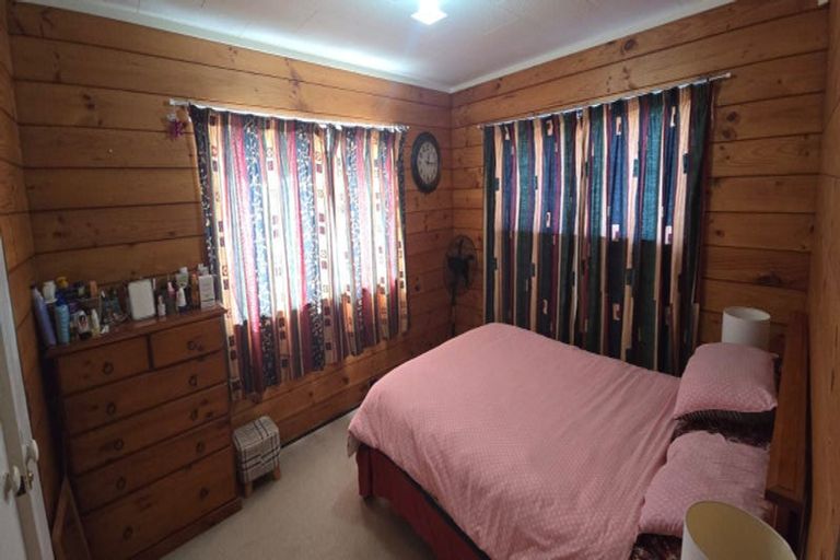 Photo of property in 2/64 Glennandrew Drive, Half Moon Bay, Auckland, 2012