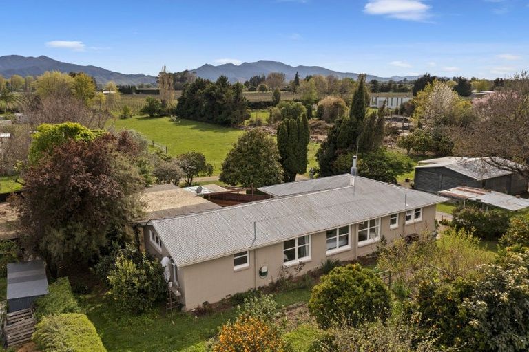 Photo of property in 12 Hammerichs Road, Rapaura, Blenheim, 7272