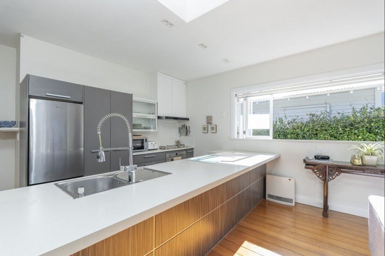 Photo of property in 68 Islington Street, Ponsonby, Auckland, 1011