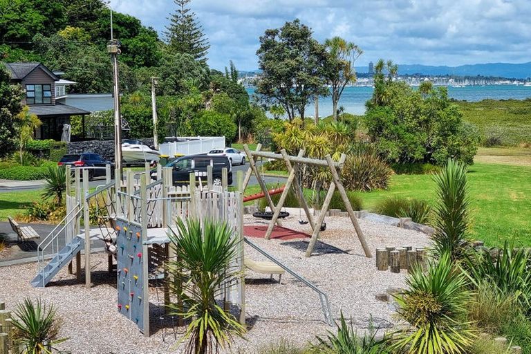 Photo of property in 2/42 Kawerau Avenue, Devonport, Auckland, 0624