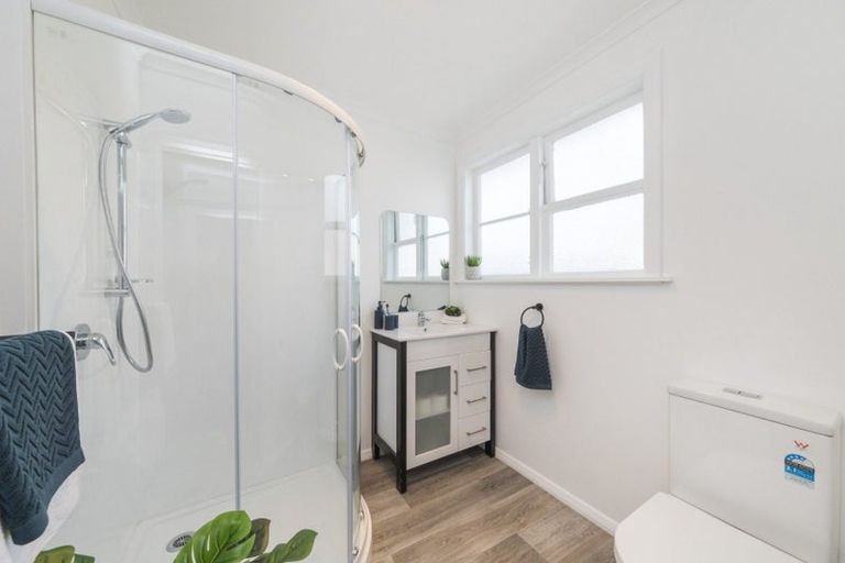 Photo of property in 23 Tweed Street, Roslyn, Palmerston North, 4414