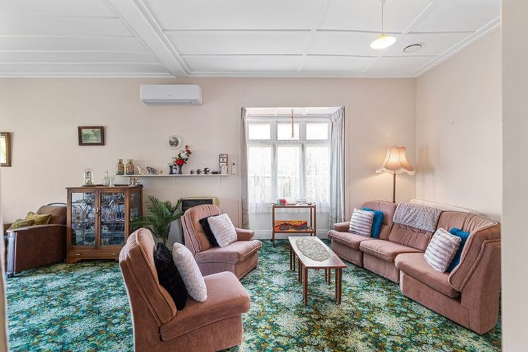 Photo of property in 2 Longfellow Street, Te Aroha, 3320