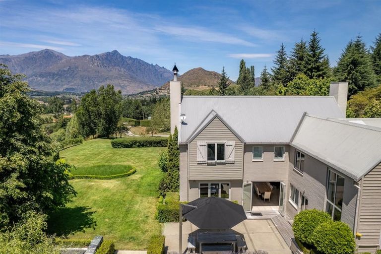 Photo of property in 183 Dalefield Road, Dalefield, Queenstown, 9371