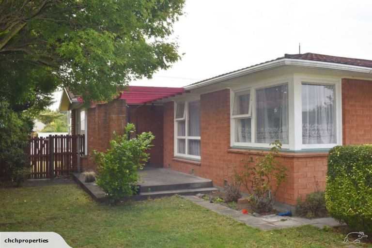 Photo of property in 151 Avonhead Road, Avonhead, Christchurch, 8042
