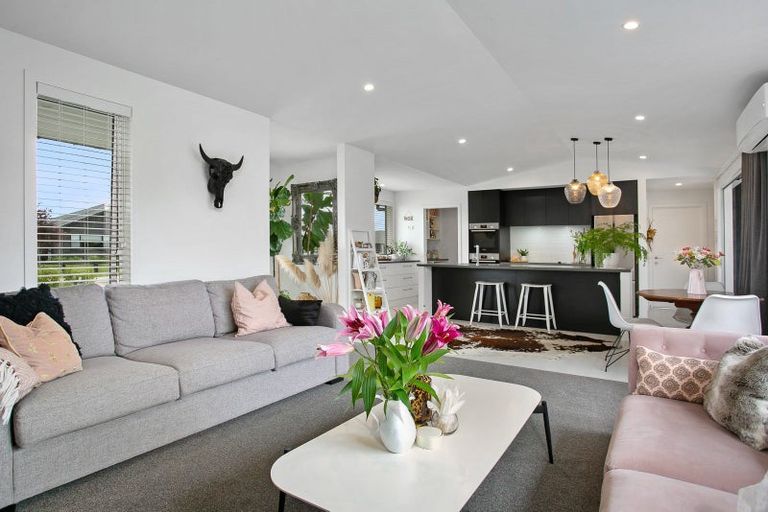 Photo of property in 21 Terry Came Drive, Cambridge, 3434