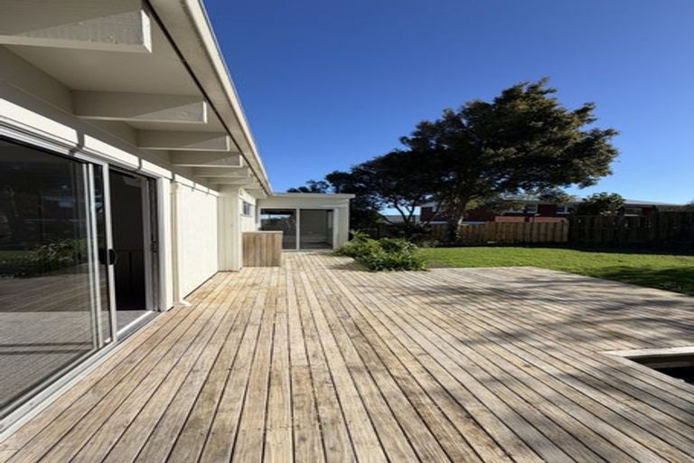 Photo of property in 19 Landop Terrace, Howick, Auckland, 2014