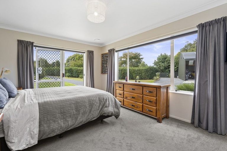 Photo of property in 268 Thornton Road, Cambridge, 3496