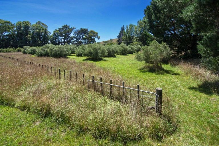 Photo of property in 1453 Masterton Castlepoint Road, Tauweru, Masterton, 5889