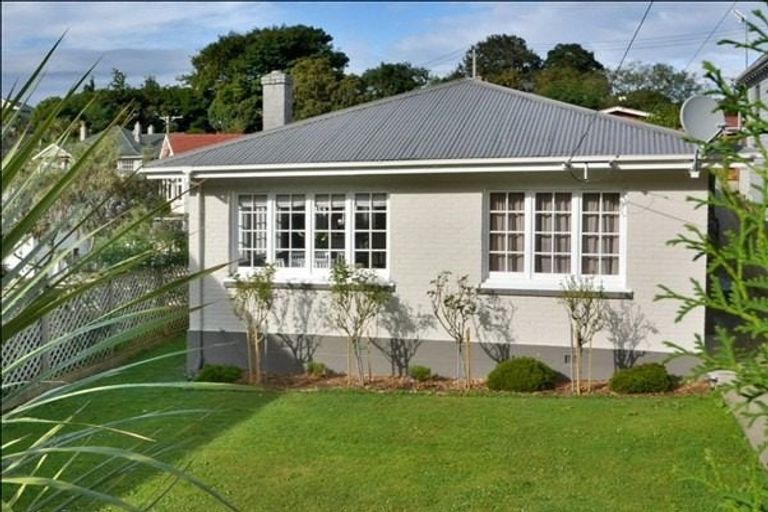 Photo of property in 63 Lonsdale Street, Belleknowes, Dunedin, 9011