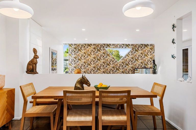 Photo of property in 1 Tainui Drive, Havelock North, 4130