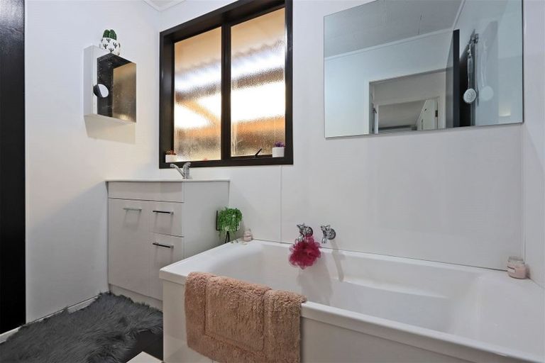 Photo of property in 805a Oliphant Road, Raureka, Hastings, 4120