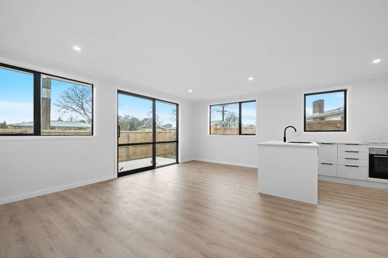 Photo of property in 44 Yvonne Street, Melville, Hamilton, 3206