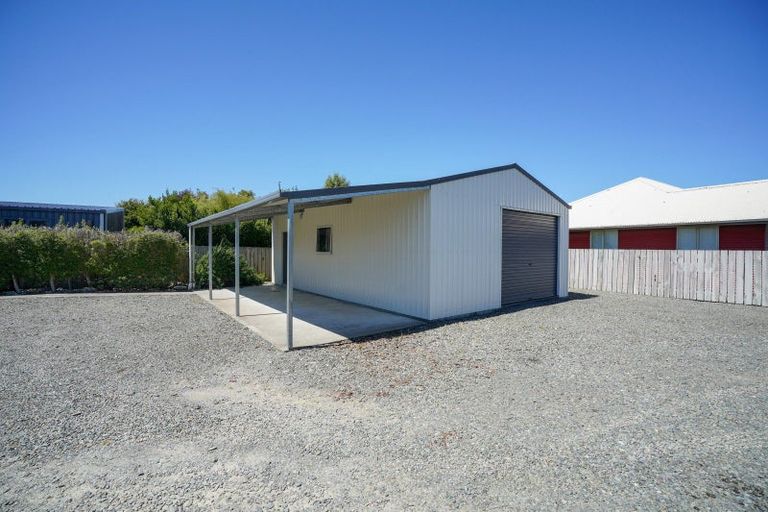 Photo of property in 10 Earl Place, Te Anau, 9600