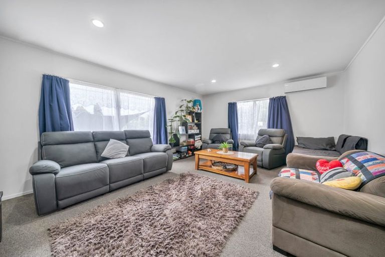 Photo of property in 1/16 Wilson Place, Papakura, 2110