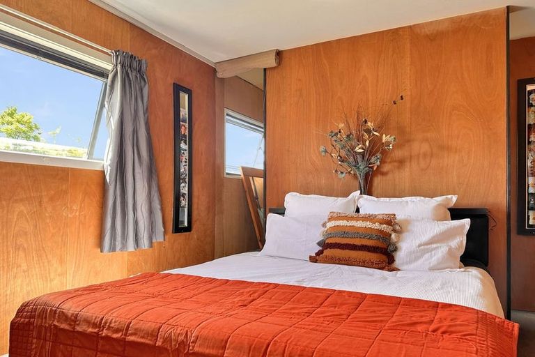 Photo of property in 8 Penstock Place, Twizel, 7901