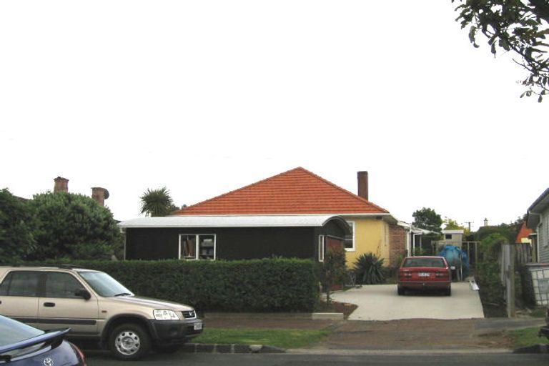 Photo of property in 11 Montrose Street, Point Chevalier, Auckland, 1022