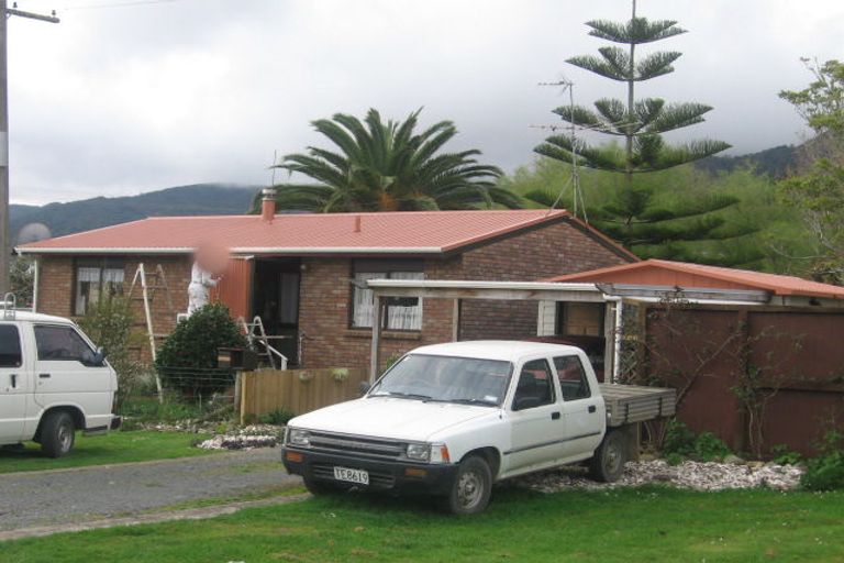 Photo of property in 90 Albert Street, Whitianga, 3510