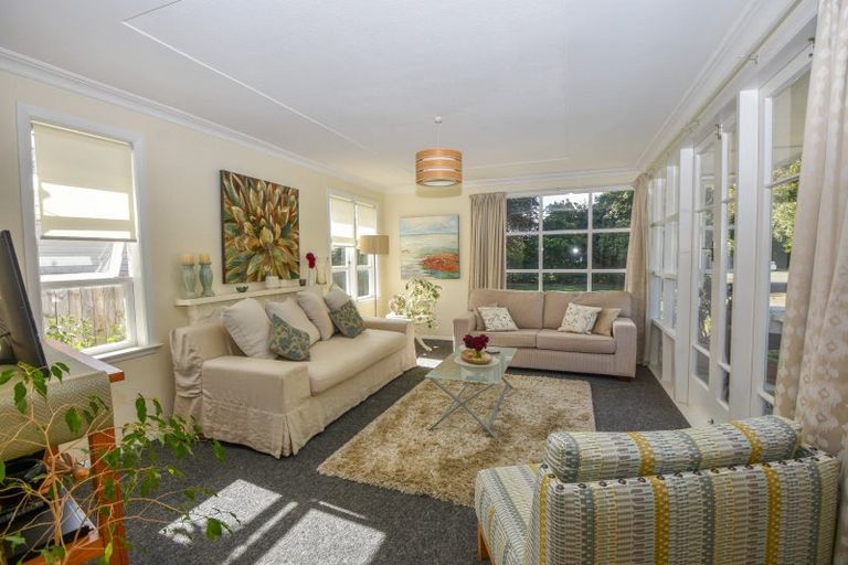 Photo of property in 61 Kent Street, Carterton, 5713