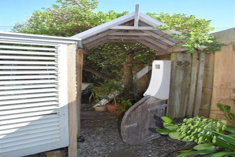 Photo of property in 20 Tasman Road, Otaki Beach, Otaki, 5512