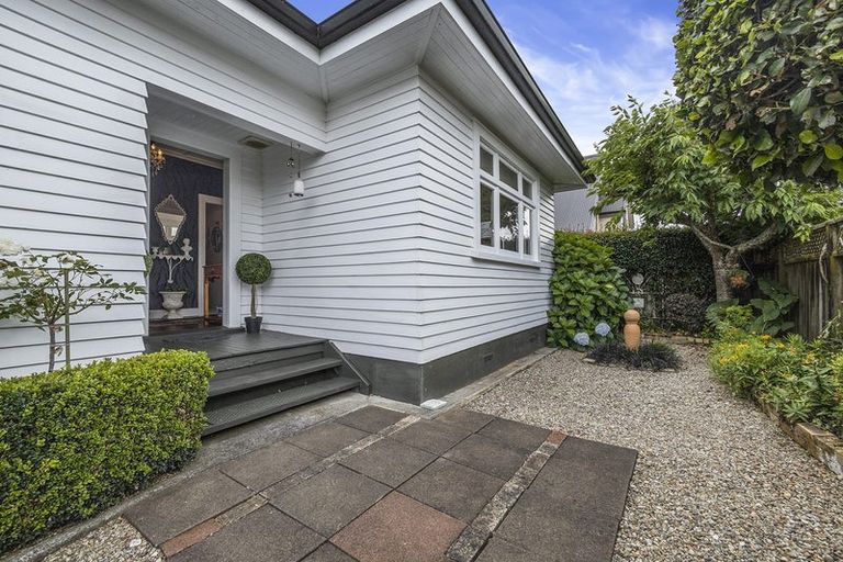 Photo of property in 39a Princes Street, Cambridge, 3434