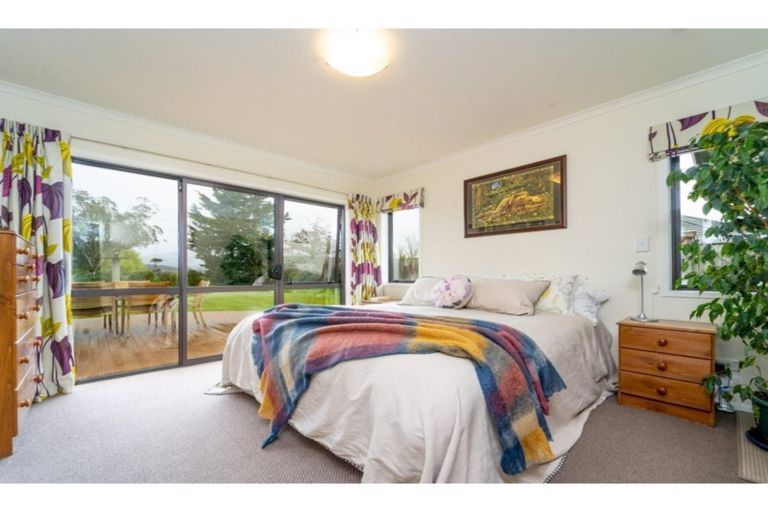 Photo of property in 27 Carrington Drive, Carterton, 5713