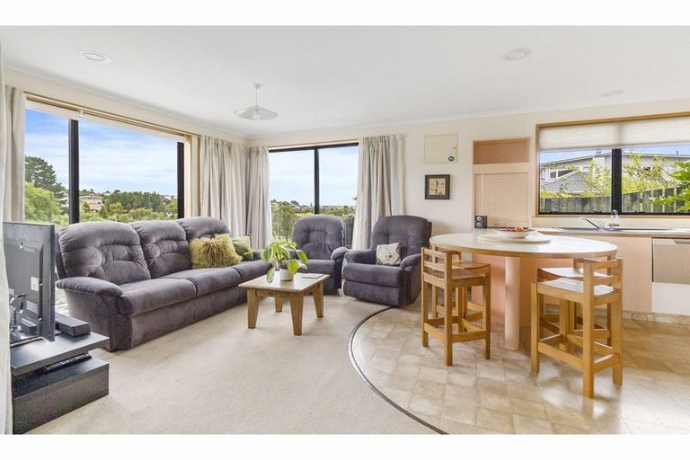 Photo of property in 104 Douglas Street, Highfield, Timaru, 7910