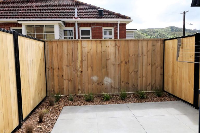 Photo of property in 3/37 Sladden Street, Naenae, Lower Hutt, 5011