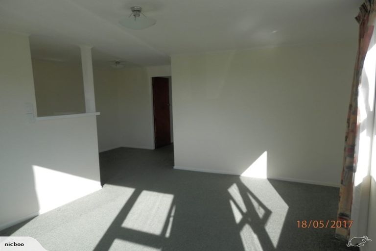 Photo of property in 7 Bristol Street, Island Bay, Wellington, 6023