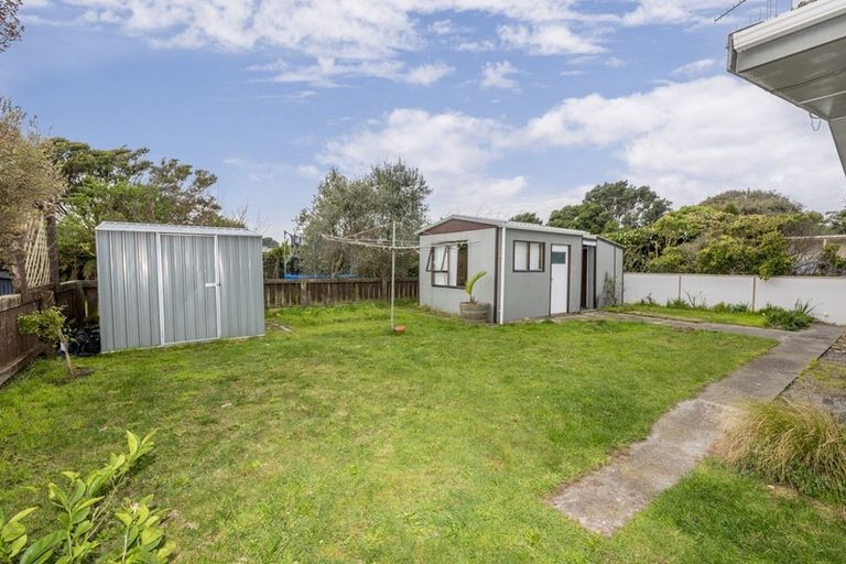 Photo of property in 50 Tasman Road, Otaki Beach, Otaki, 5512
