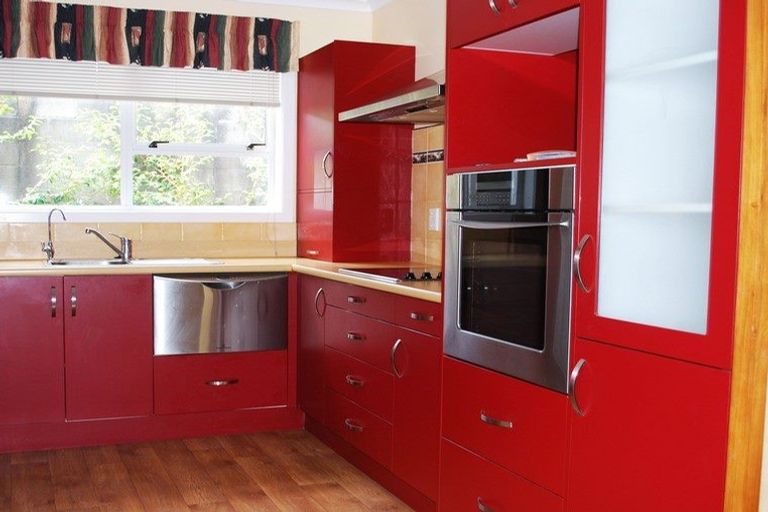 Photo of property in 11a Hursthouse Street, Vogeltown, New Plymouth, 4310