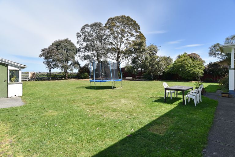 Photo of property in 123 Maddisons Road, Templeton, Christchurch, 8042