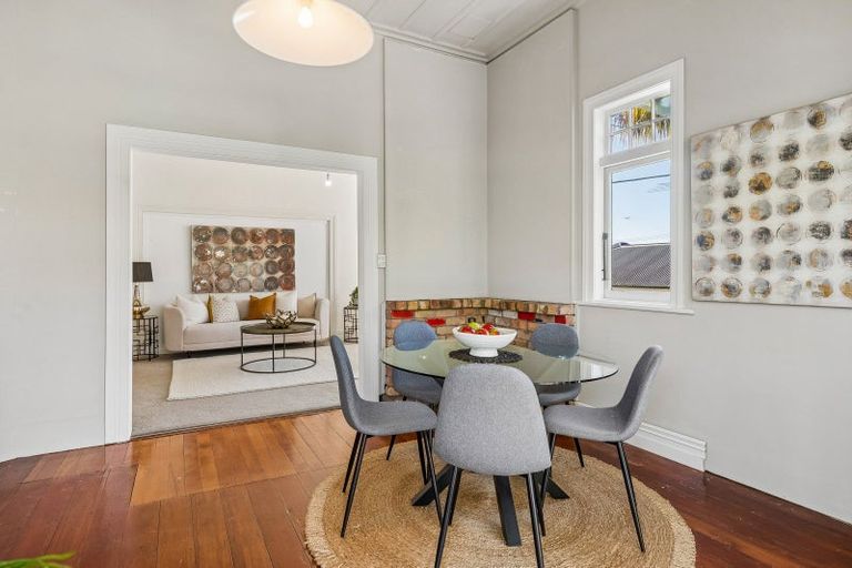 Photo of property in 5 Allenby Avenue, Devonport, Auckland, 0624