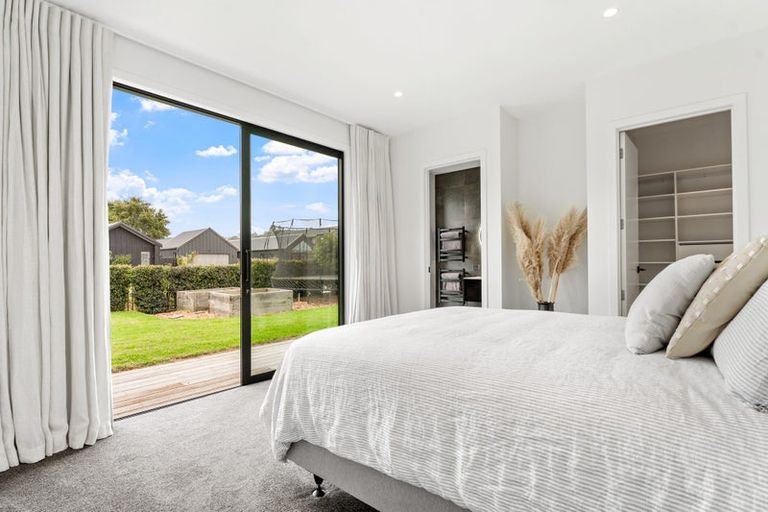 Photo of property in 11 Tiaki Lane, Matakana, 0985