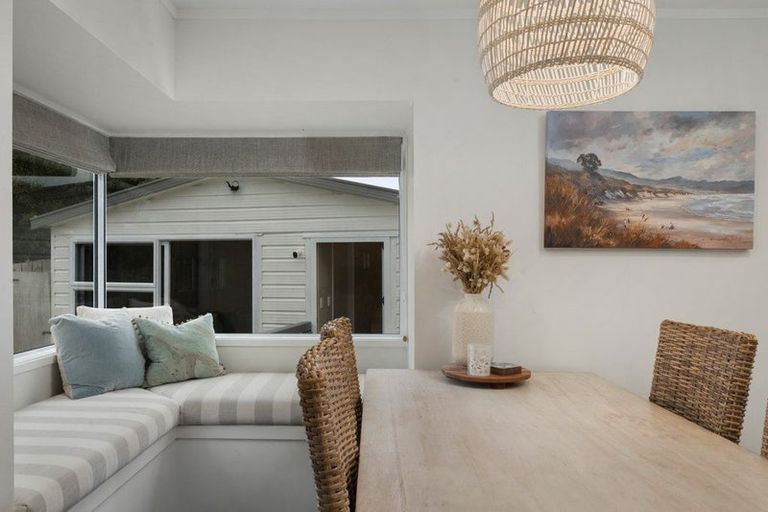 Photo of property in 52 Papaunahi Road, Bowentown, Waihi Beach, 3177