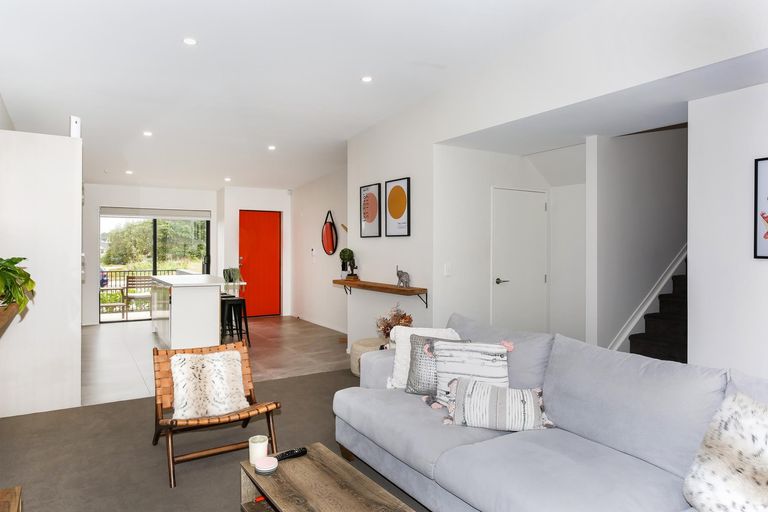 Photo of property in 22 Park Chester Road, Pukekohe, 2120