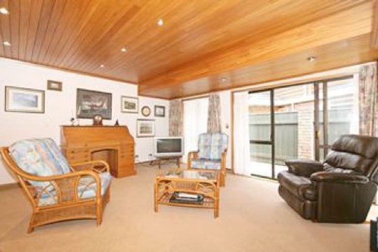 Photo of property in 153 Kings Crescent, Hutt Central, Lower Hutt, 5010