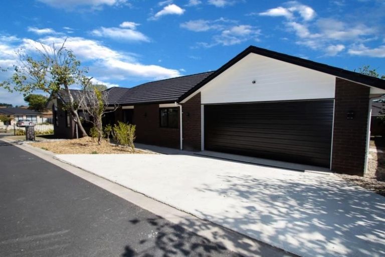 Photo of property in 25 Cabourne Drive, Glenview, Hamilton, 3206