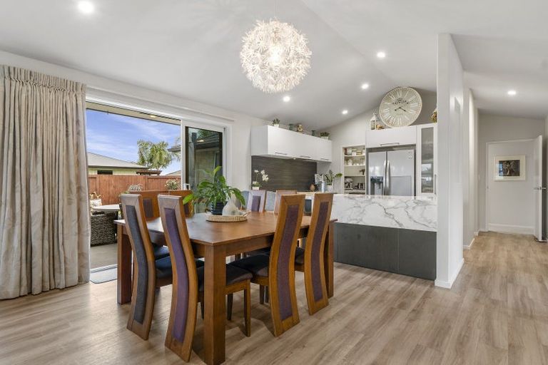 Photo of property in 133 The Boulevard, Papamoa Beach, Papamoa, 3118