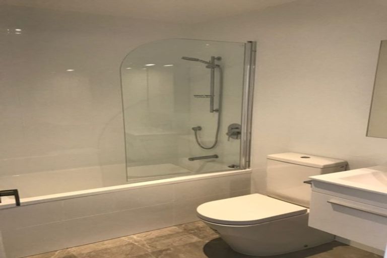 Photo of property in 86 Makamaka Lane, Albany Heights, Auckland, 0632