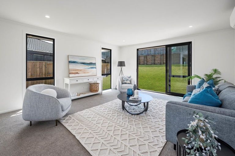 Photo of property in 44 Kohekohe Drive, Owhata, Rotorua, 3010