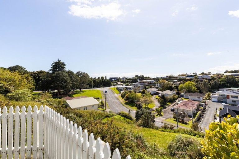 Photo of property in 8 Lynmouth Heights, Lynmouth, New Plymouth, 4310